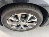 Used 2017 Chrysler Pacifica Limited w/ UConnect Theater Package image 6
