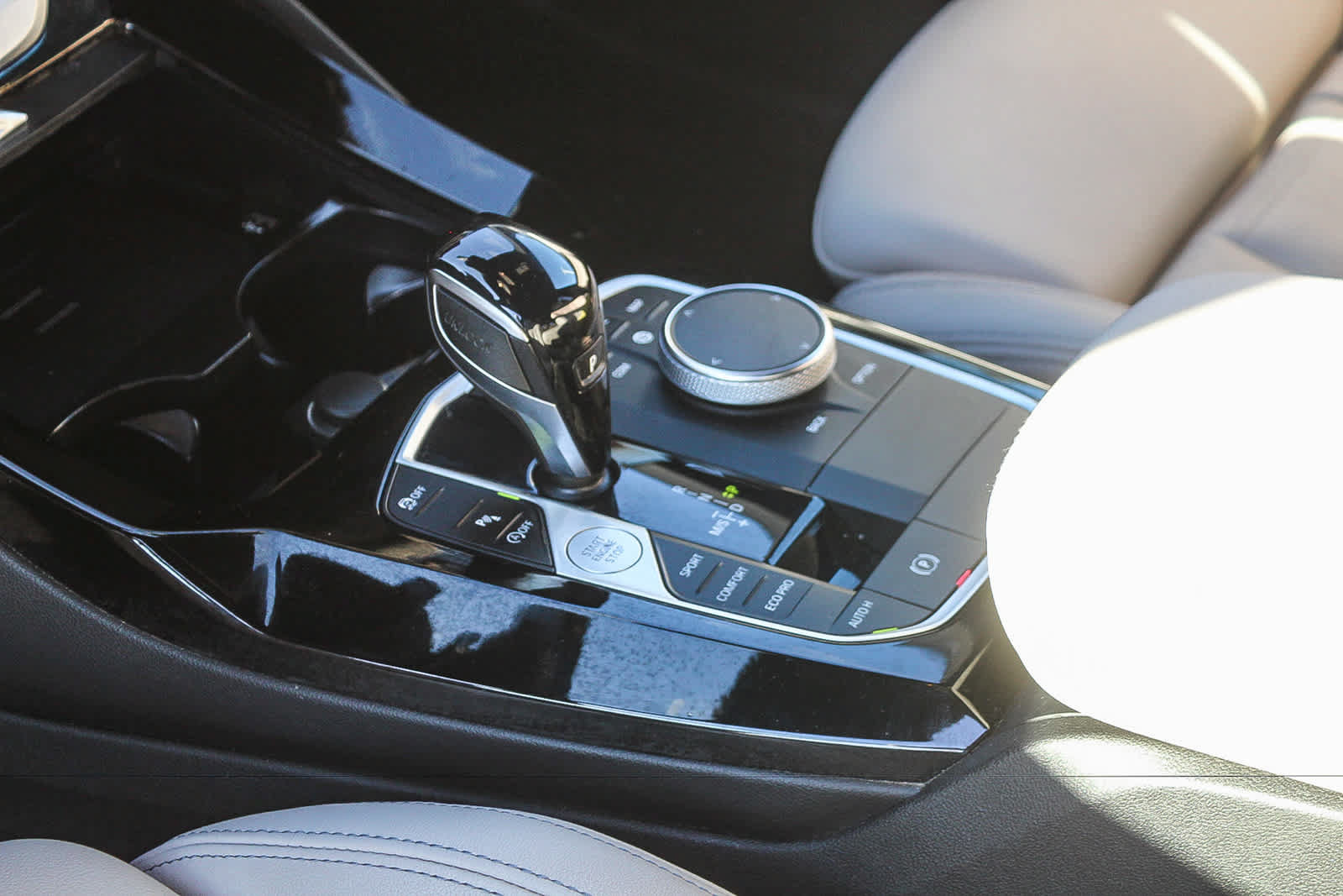 Used 2023 BMW X3 sDrive30i w/ M Sport Package RWD image 18