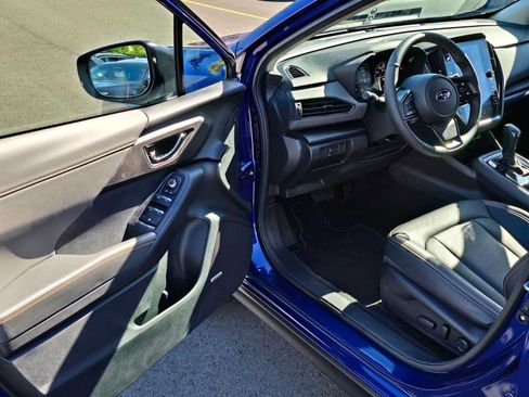 Used 2025 Subaru Crosstrek 2.5i Limited w/ Crosstrek Mirror Package AWD/4WD image 19