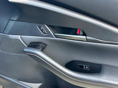 Certified 2025 MAZDA CX-30 Carbon image 19