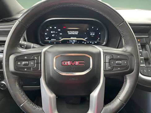Certified 2023 GMC Yukon SLT AWD/4WD image 15