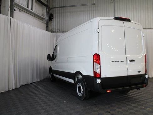 New 2026 Ford Transit 250 148 Medium Roof w/ Load Area Protection Package image 26
