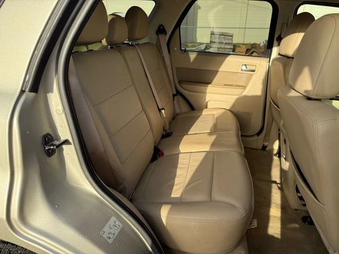 Used 2012 Ford Escape Limited image 14