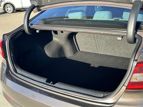 Used 2016 Hyundai Sonata ECO image 29