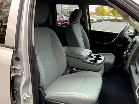 Used 2019 RAM 1500 Express image 6