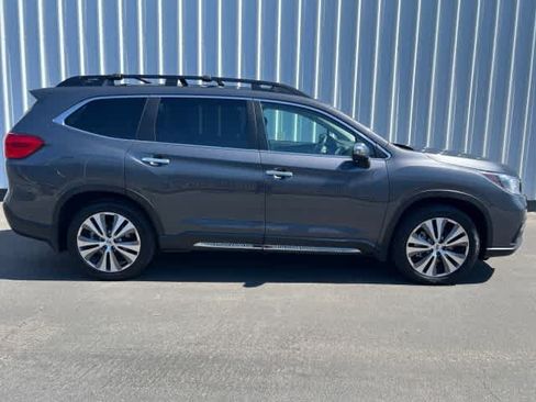 Used 2022 Subaru Ascent Touring AWD/4WD image 7