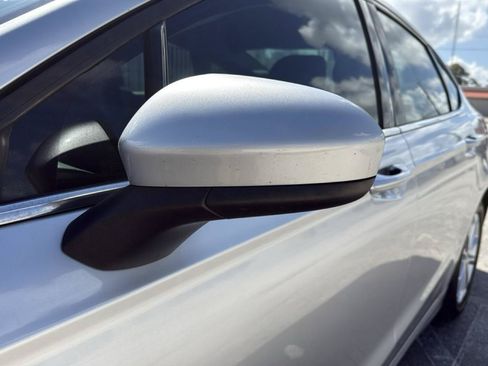 Used 2019 Ford Fusion SE FWD image 51