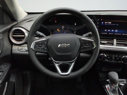New 2026 Chevrolet Trax ACTIV w/ Driver Confidence Package FWD image 13
