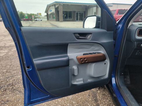 Used 2024 Ford Maverick Lariat w/ 4K Tow Package image 9