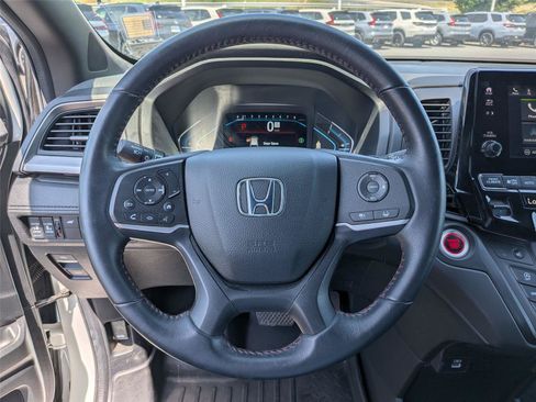 Certified 2024 Honda Odyssey Sport image 16