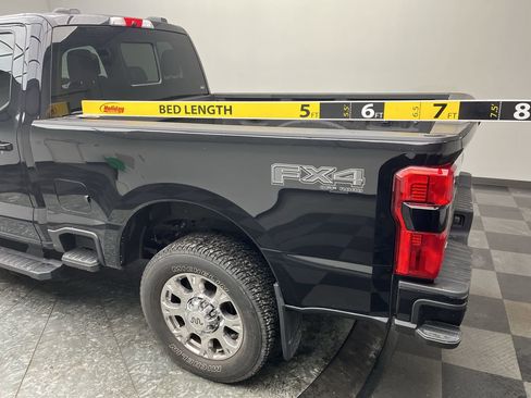 Used 2023 Ford F250 Lariat w/ Lariat Ultimate Package image 31