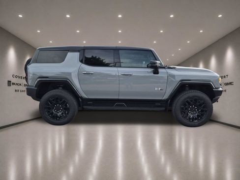 New 2026 GMC Hummer EV SUV AWD/4WD image 11