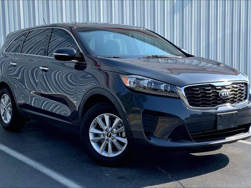 Used 2019 Kia Sorento FWD image 31