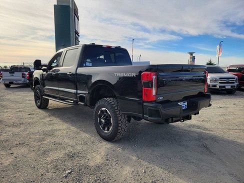 New 2026 Ford F350 Platinum w/ Tremor Off-Road Package AWD/4WD image 4