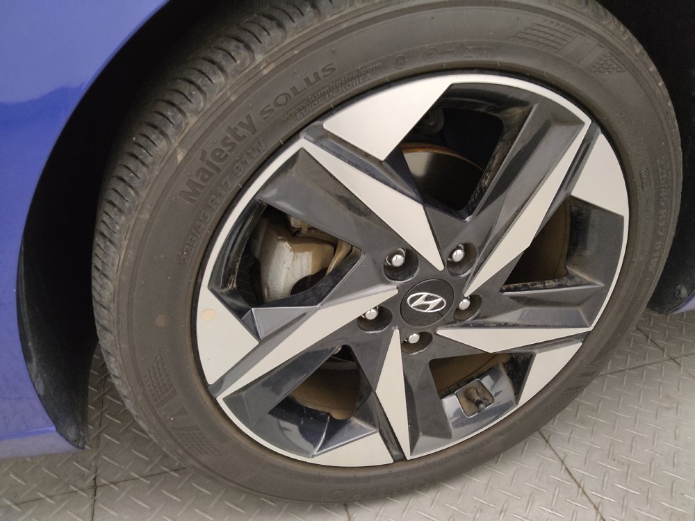 Used 2023 Hyundai Elantra SEL w/ Convenience Package FWD image 31