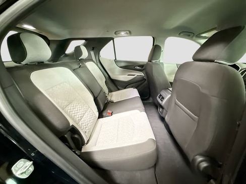 Used 2023 Chevrolet Equinox LS FWD image 26