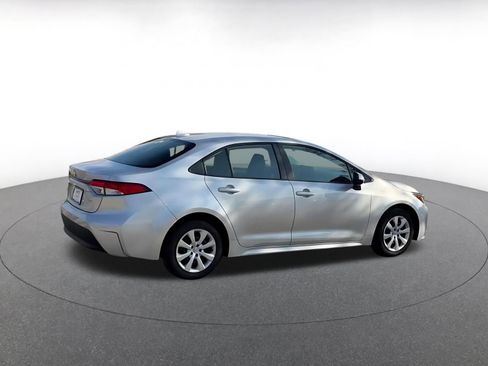 Used 2025 Toyota Corolla LE FWD image 15