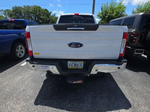 Used 2019 Ford F250 Lariat w/ Lariat Value Package AWD/4WD image 6