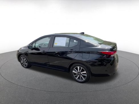 Used 2025 Nissan Versa SV image 11