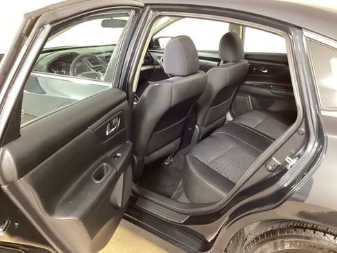 Used 2017 Nissan Altima 2.5 S w/ Power Driver Seat Package FWD image 23