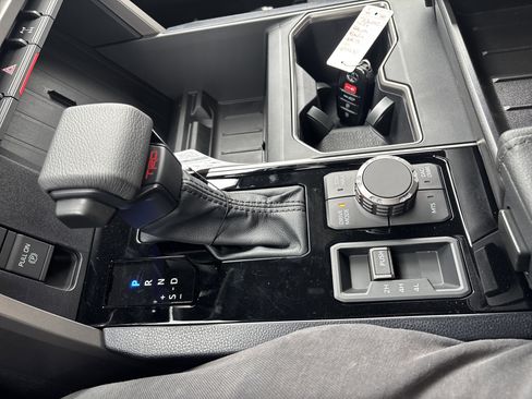 New 2026 Toyota Tundra SR5 AWD/4WD image 22