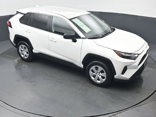 Certified 2025 Toyota RAV4 LE AWD/4WD image 41