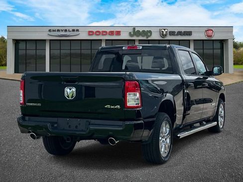 Used 2023 RAM 1500 Big Horn AWD/4WD image 3