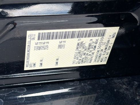 Used 2022 Nissan Maxima Platinum w/ Sport Mat Group FWD image 33
