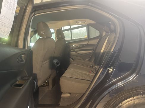 Used 2021 Chevrolet Equinox LT image 14