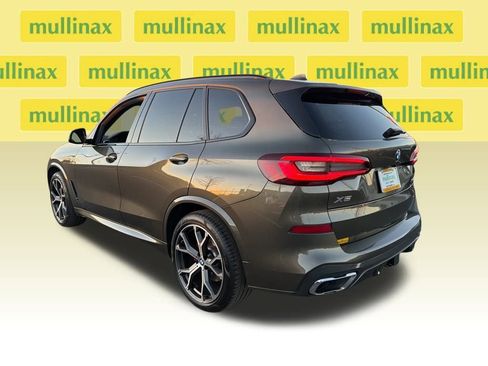 Used 2022 BMW X5 xDrive40i w/ M Sport Package image 6