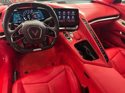 Used 2023 Chevrolet Corvette Z06 w/ Z07 Performance Package RWD image 8