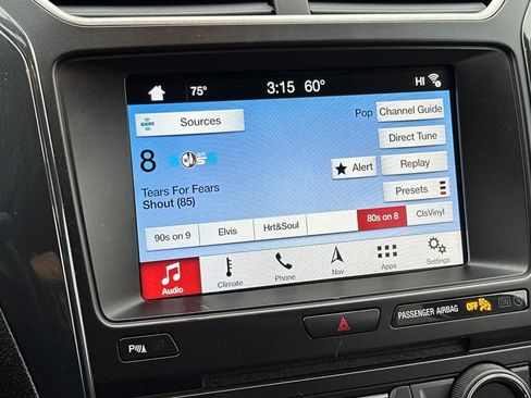 Used 2018 Ford Explorer XLT w/ Equipment Group 202A image 20