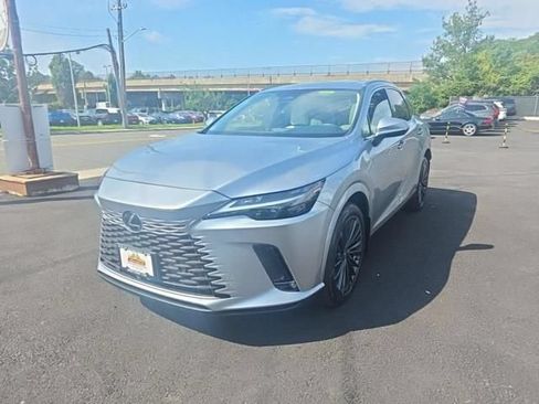 Used 2024 Lexus RX 350 Premium w/ Accessory Package (Z1) AWD/4WD image 10