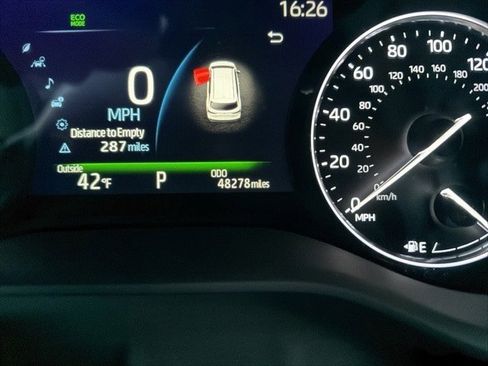 Certified 2023 Toyota Sienna Platinum image 6