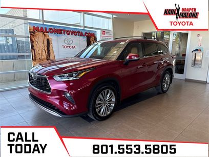 Used 2022 Toyota Highlander Platinum