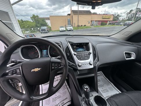 Used 2016 Chevrolet Equinox LS FWD image 14