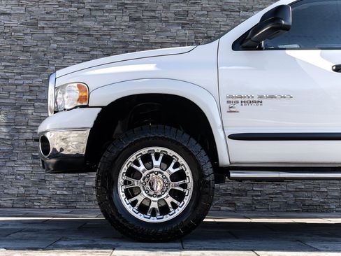 Used 2005 Dodge Ram 2500 Truck SLT w/ Quad Cab Big Horn Value Group image 15