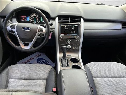 Used 2013 Ford Edge SEL image 10