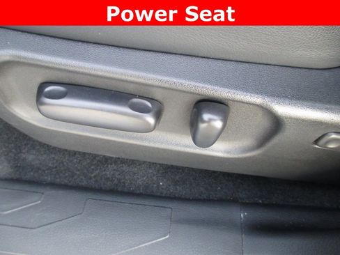 Used 2021 Toyota Tacoma TRD Off-Road w/ TRD Premium Off Road Package image 25