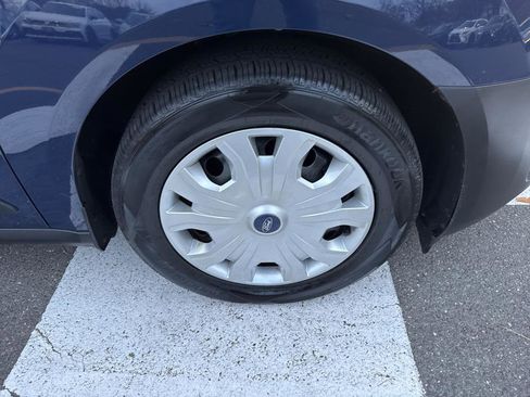 Used 2020 Ford Transit Connect XL image 11