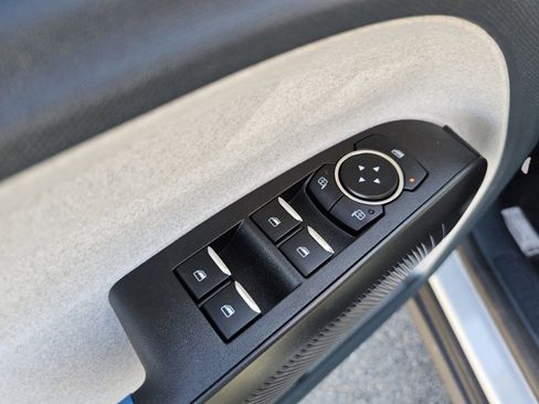 New 2025 Ford Maverick XLT w/ Equipment Group 301A image 26