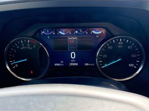 Used 2024 Ford Expedition XLT RWD image 15
