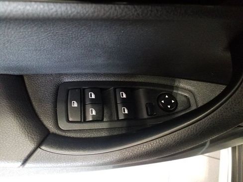 Used 2017 BMW X1 xDrive28i AWD/4WD image 11