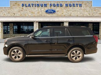 New 2027 Ford Expedition Active RWD video 3