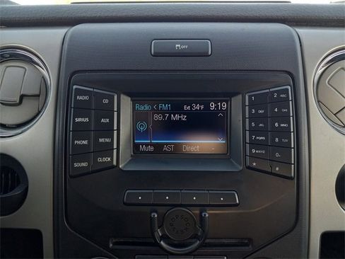 Used 2013 Ford F150 XLT w/ XLT Chrome Pkg image 19