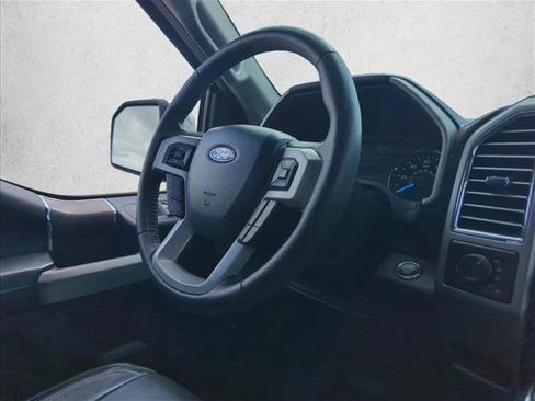 Used 2015 Ford F150 Lariat w/ Equipment Group 502A Luxury image 23