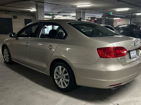 Used 2014 Volkswagen Jetta SE image 7