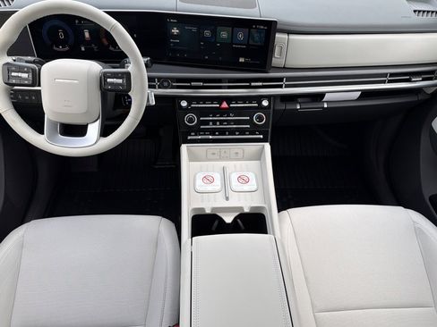 New 2026 Hyundai Santa Fe SE image 16