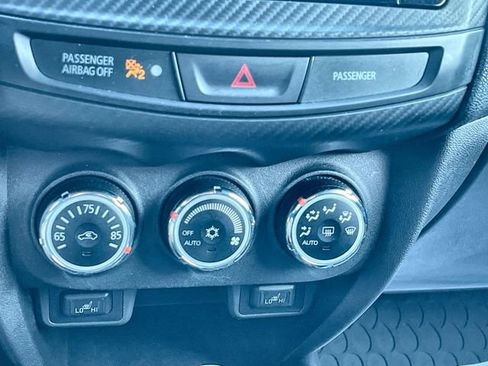 Used 2017 Mitsubishi Outlander Sport SE image 18