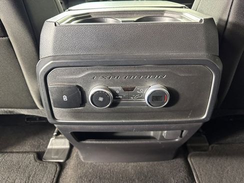 Certified 2021 Ford Expedition XLT image 13